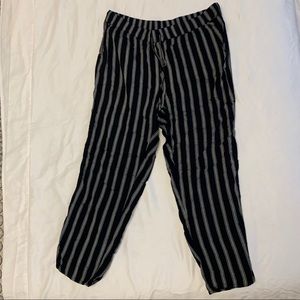 American Eagle striped loose fitting pants